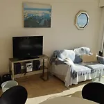 Beautiful 2 Bedrooms Apartment In A Private Residence With Sea View