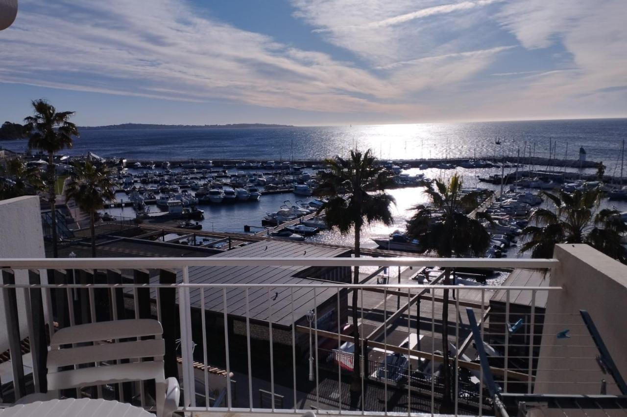 Beautiful 2 Bedrooms In A Private With Sea View Holiday home *