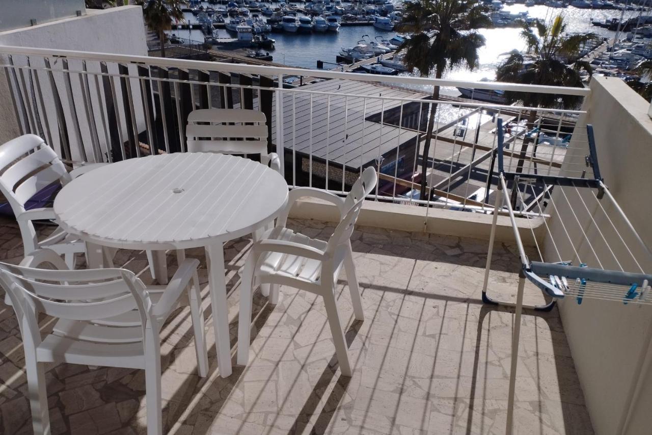 Hébergement de vacances Beautiful 2 Bedrooms In A Private With Sea View Cannes